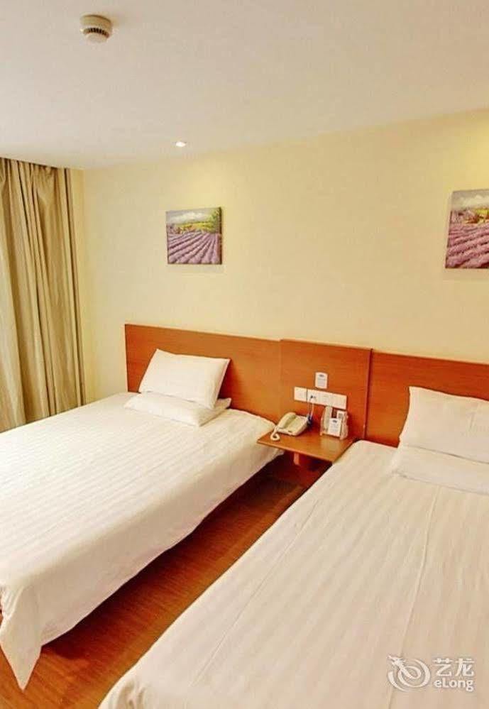 Hanting Hotel Shenzhen Nanshan Metro Station Exterior foto